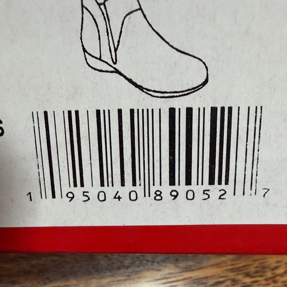 NITB-Propet Women's Tan Ankle Booties Size 9 - Picture 2 of 9